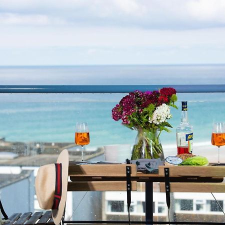 クラントック45 Ocean 1, Newquayアパートメント エクステリア 写真