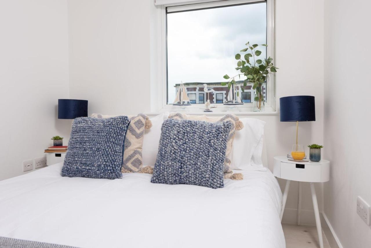 クラントック45 Ocean 1, Newquayアパートメント エクステリア 写真
