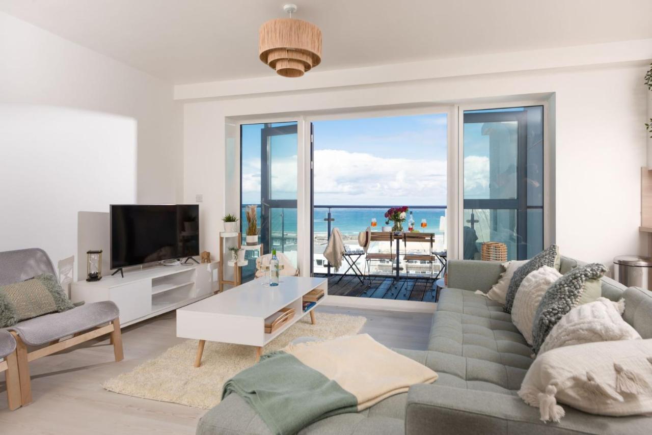 クラントック45 Ocean 1, Newquayアパートメント エクステリア 写真